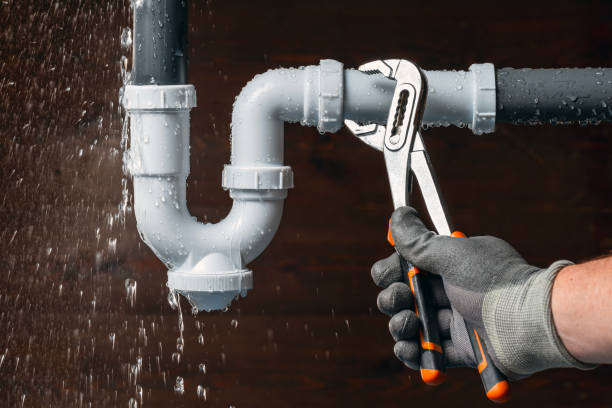 Professional Pipe Repair technician working in Chichester, NY